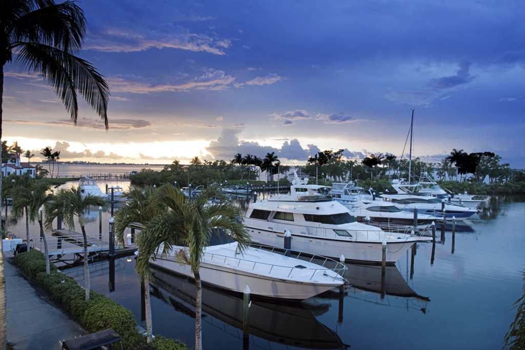 Fort Myers Yacht Club