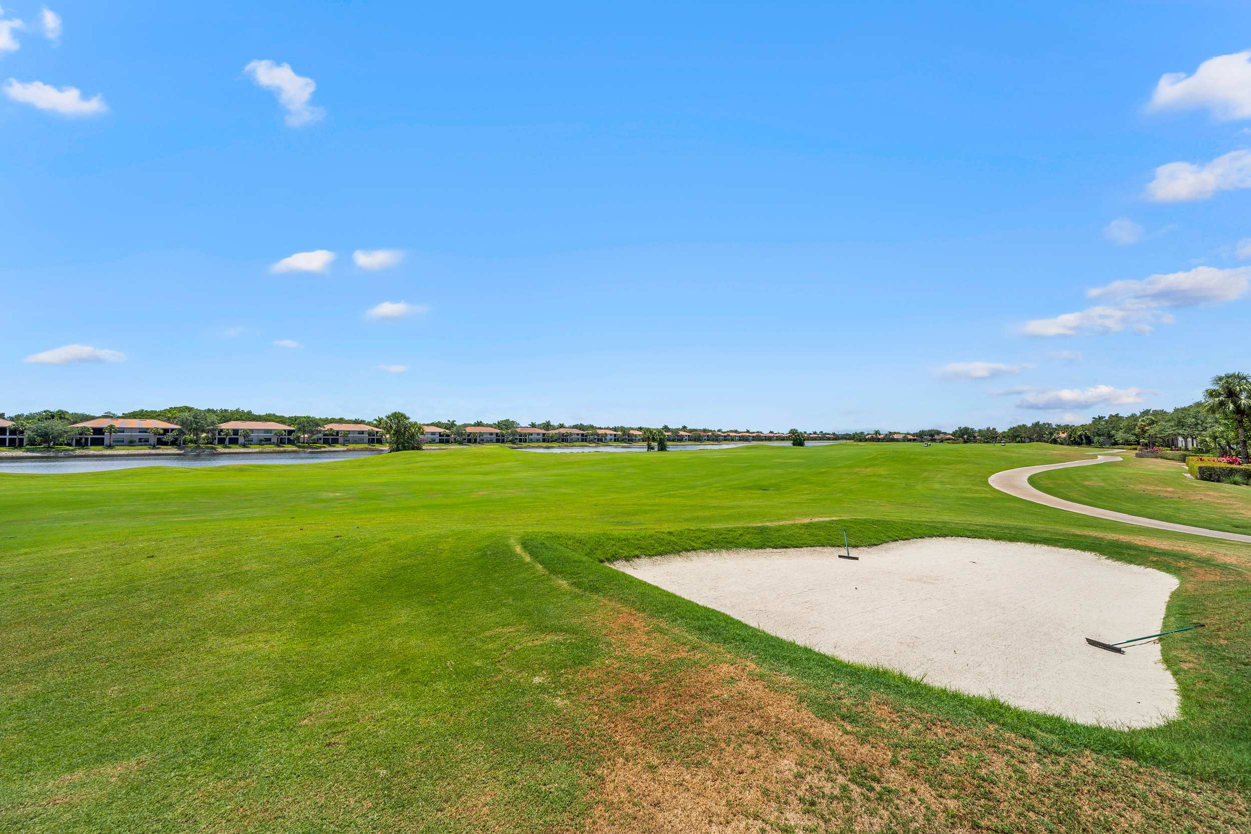 golf communities with more than 18 holes