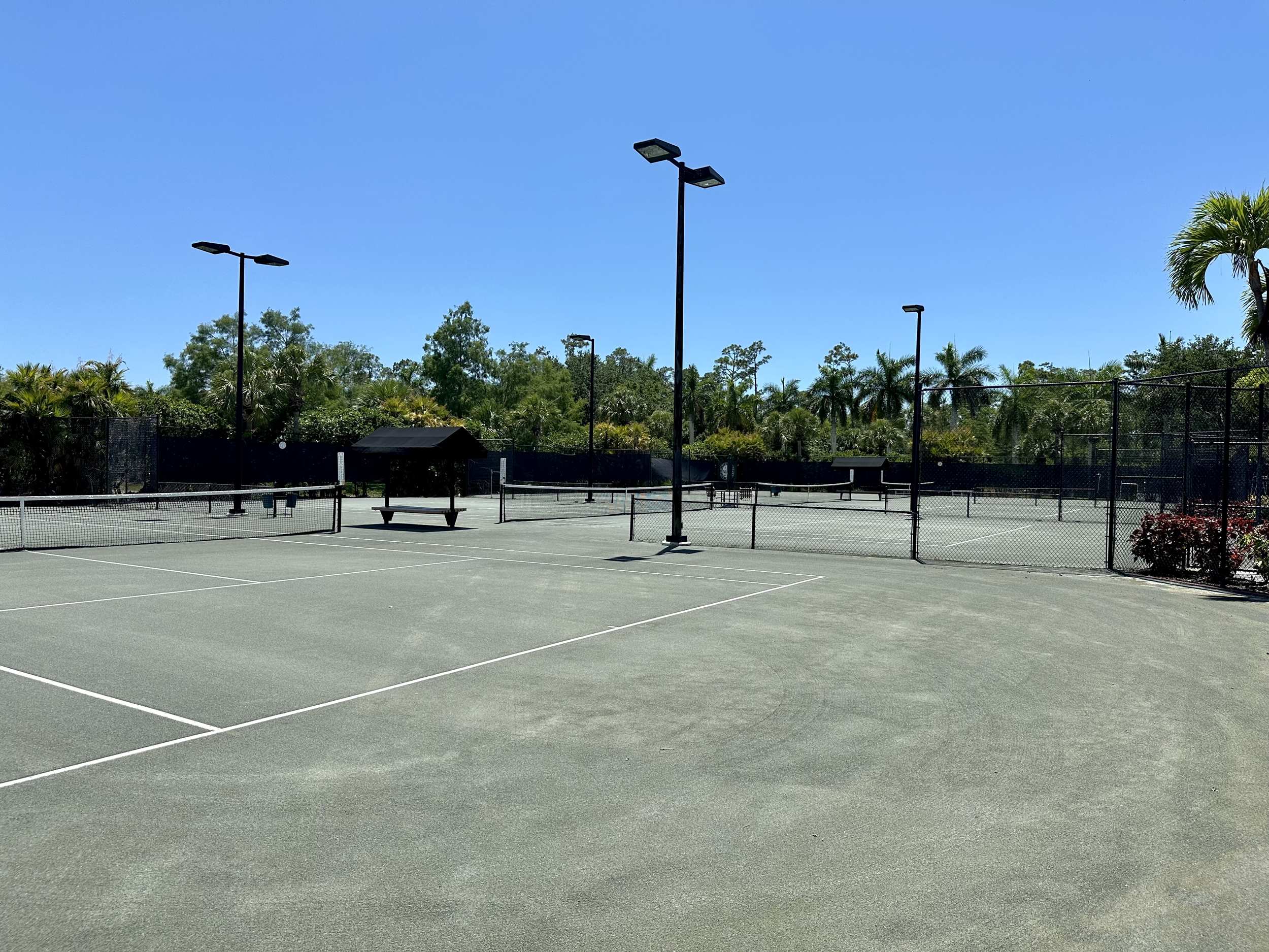 Naples Lakes Tennis