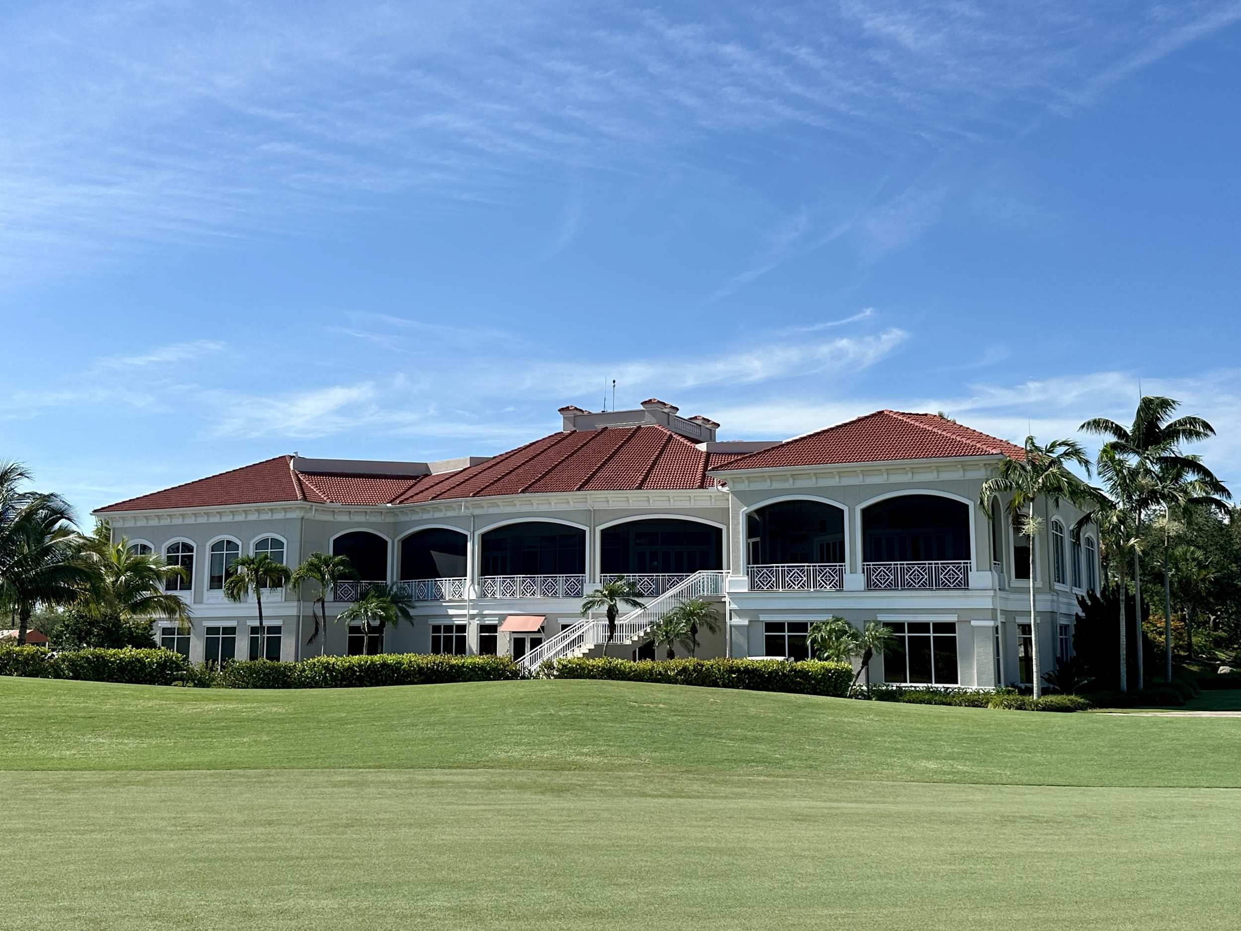 Naples Lakes Golf Club