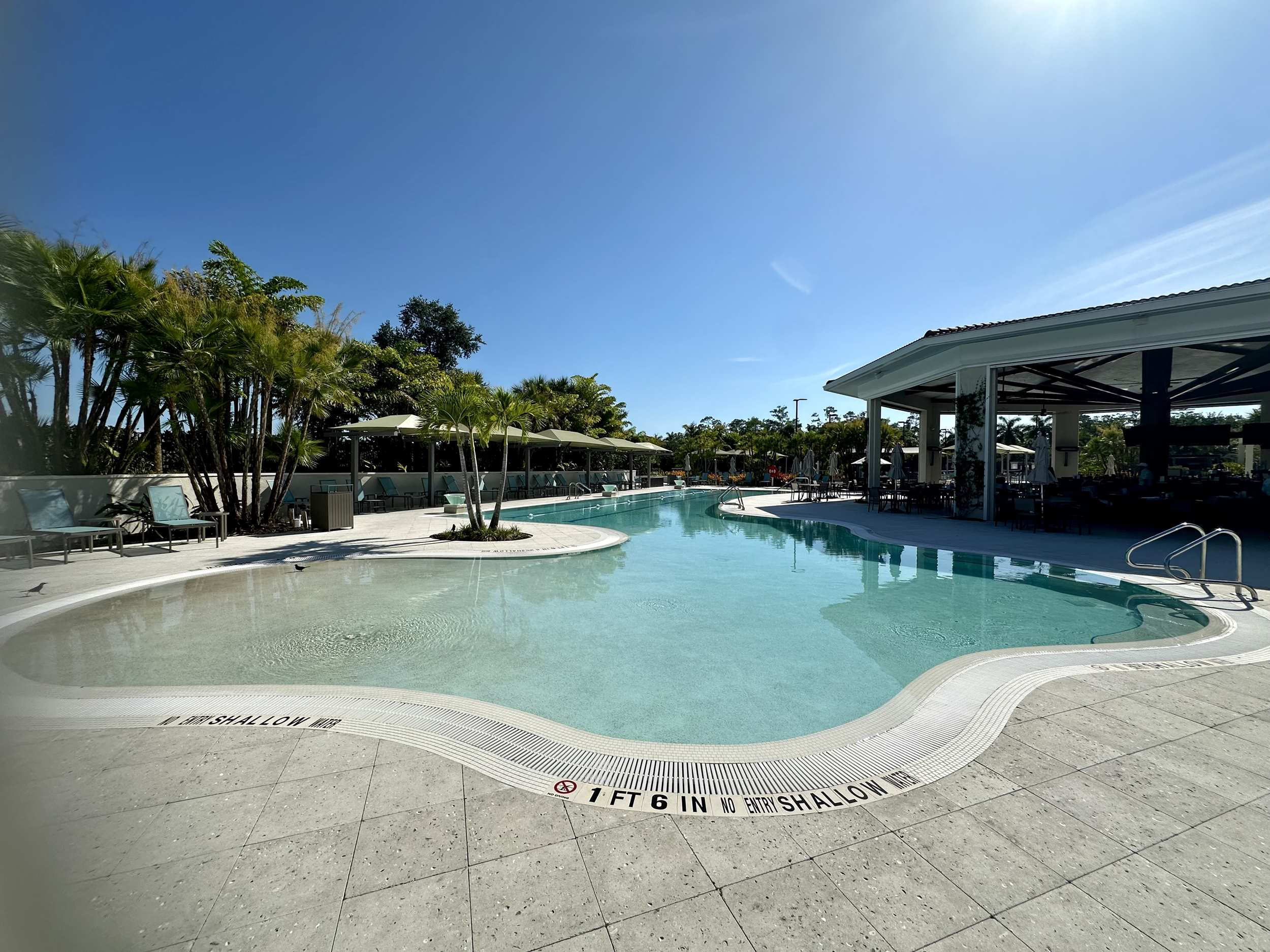 Naples Lakes Pool