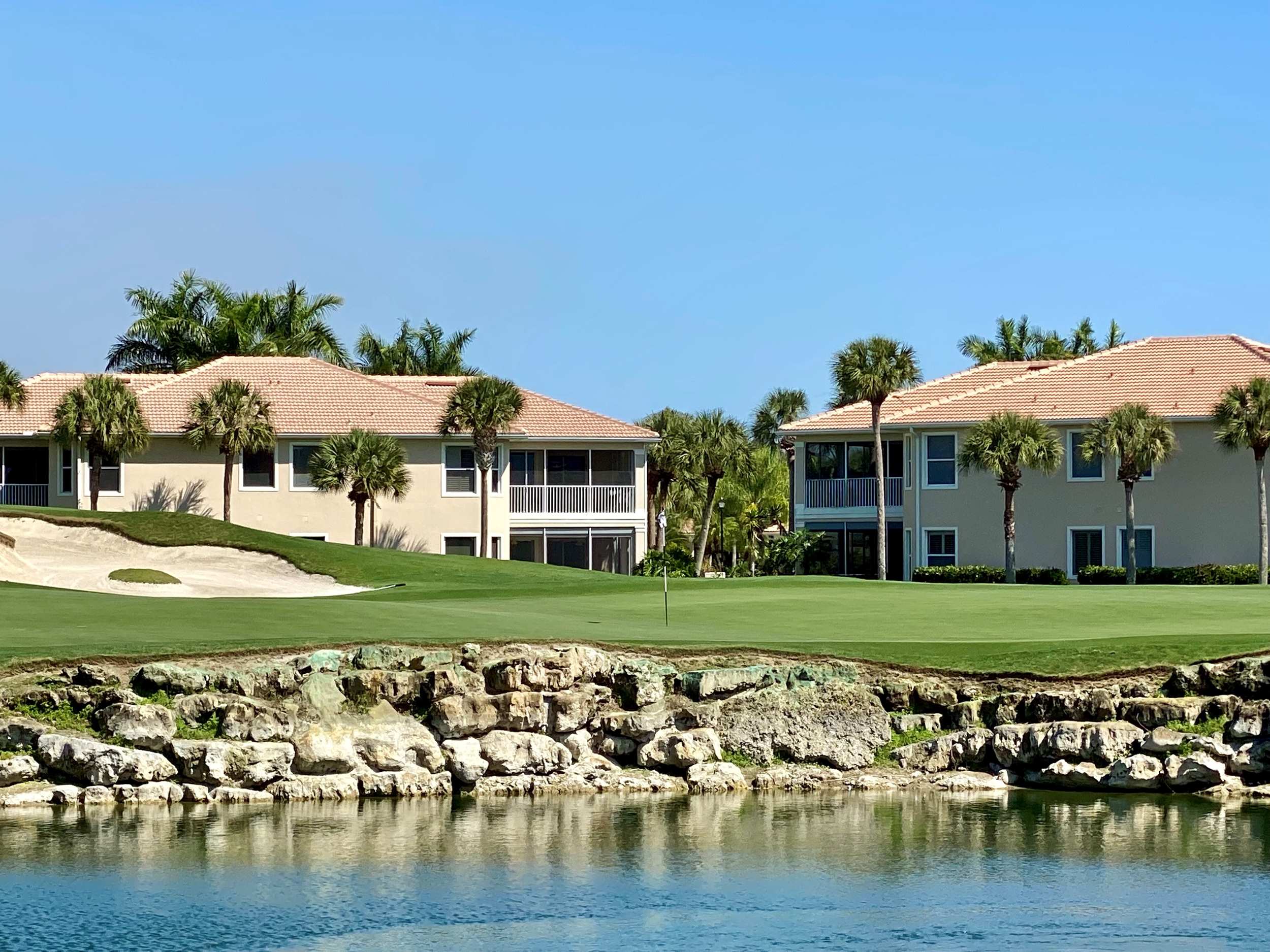 Naples lakes golf