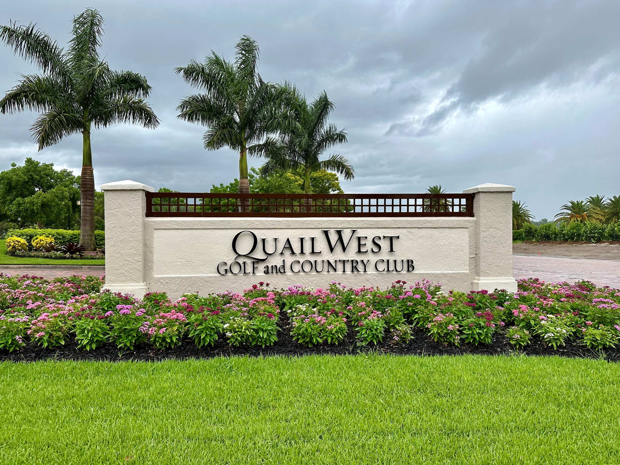 gated golf communities