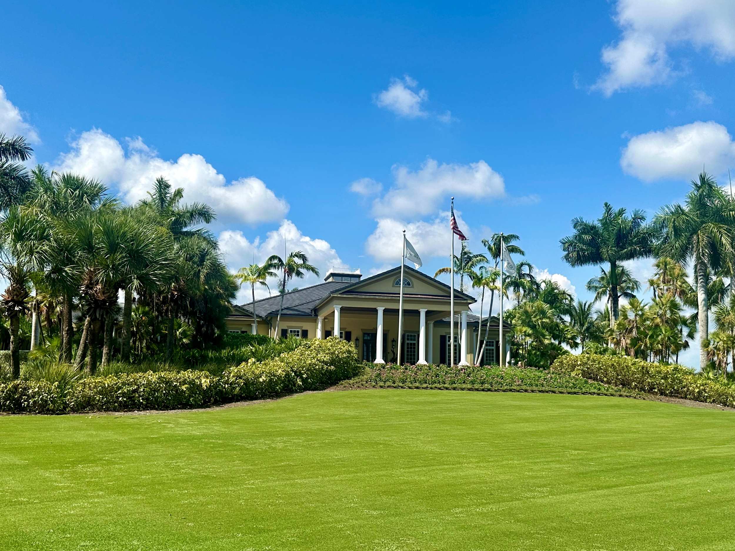 private country clubs naples florida