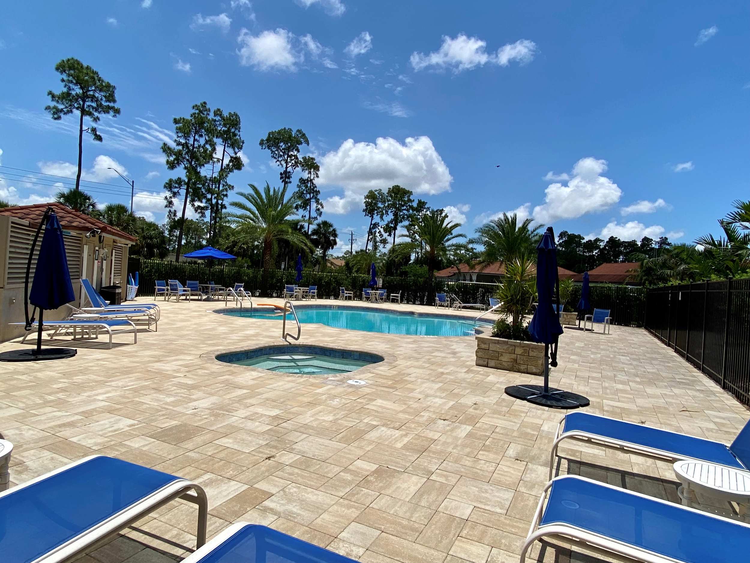 naples florida country clubs