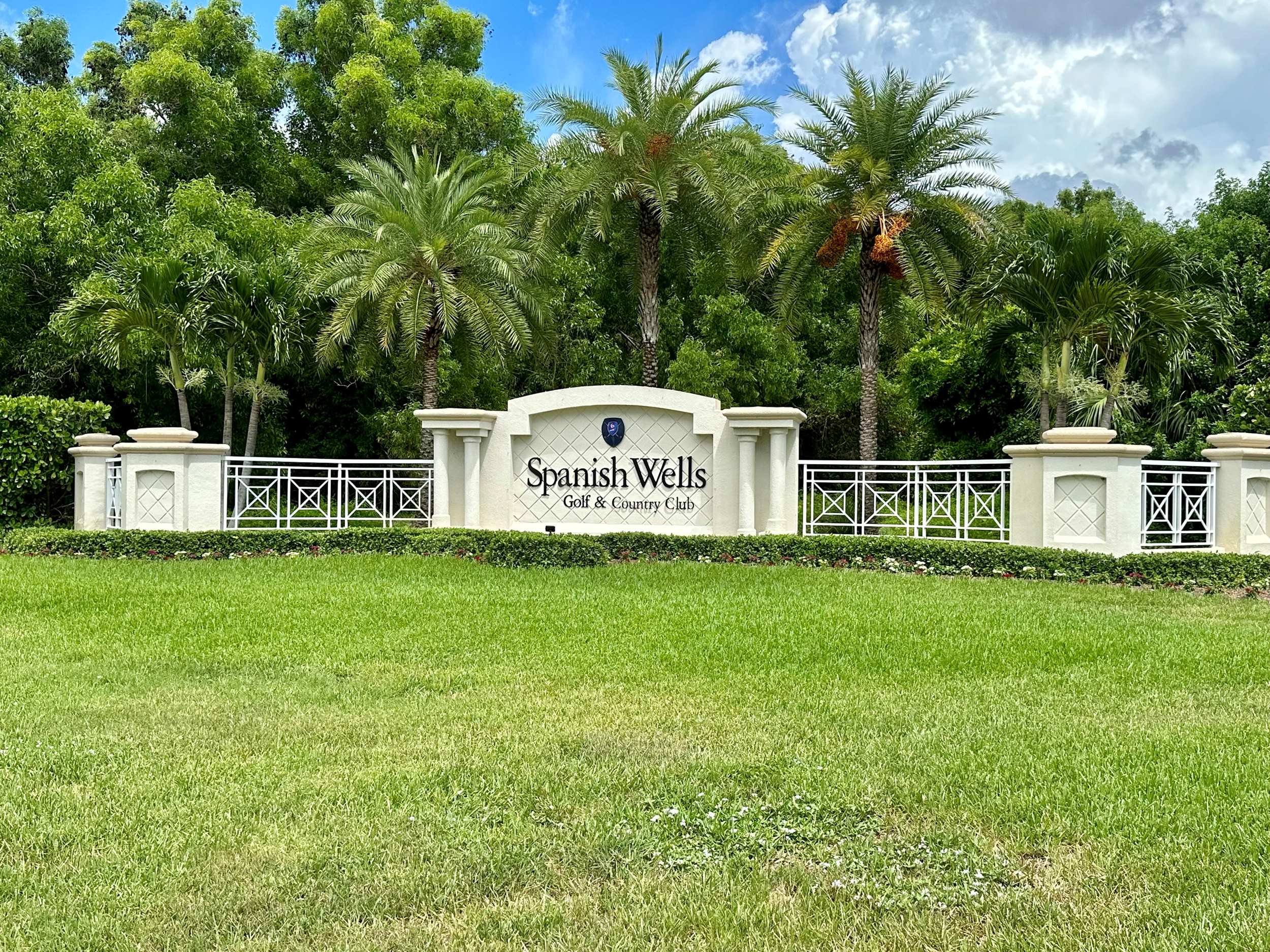 Bonita Springs golf communities