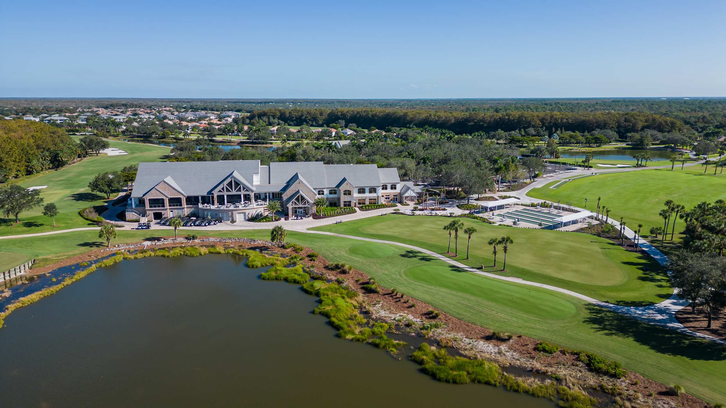 luxury golf communities