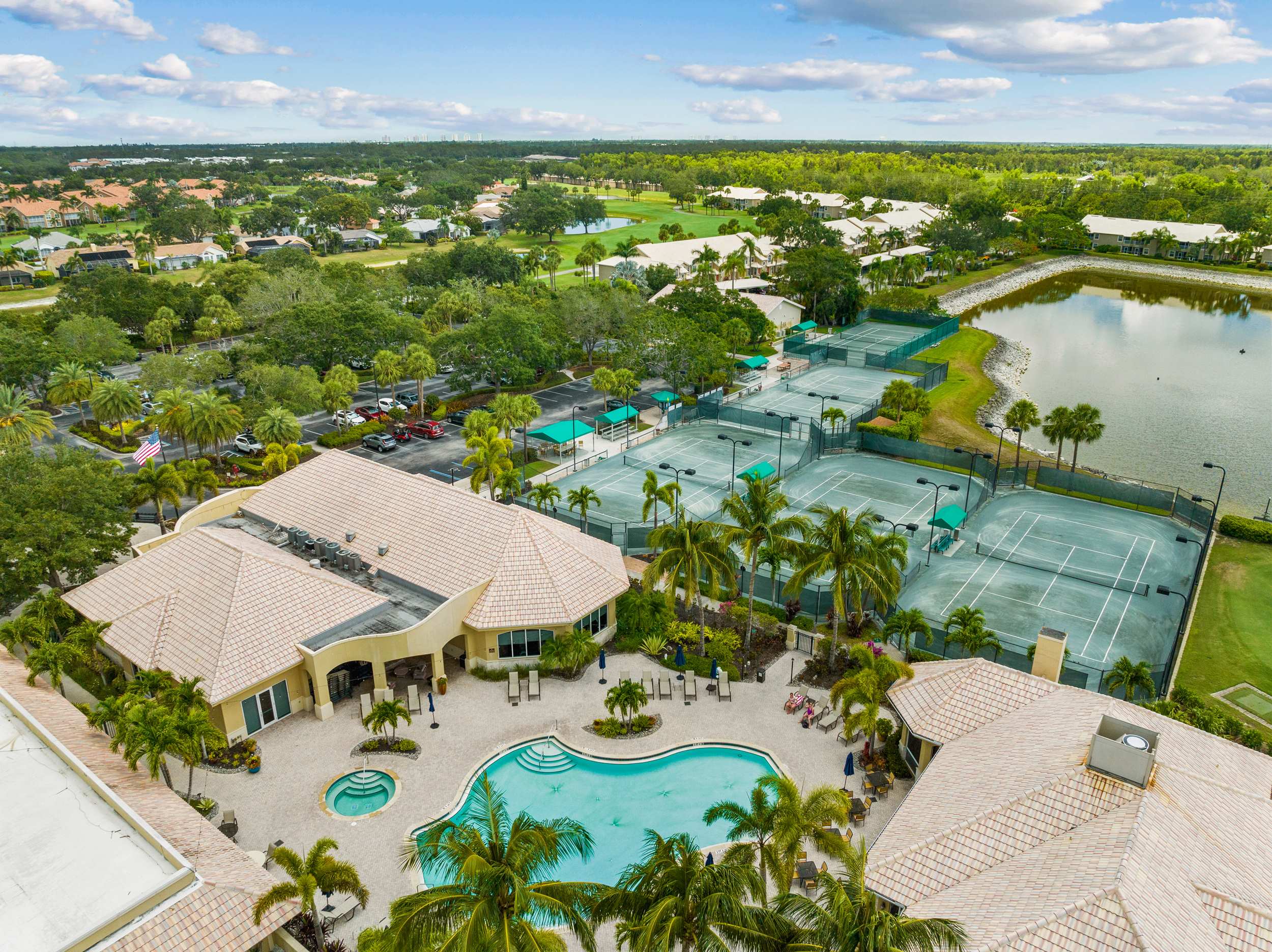 bonita springs golf communities