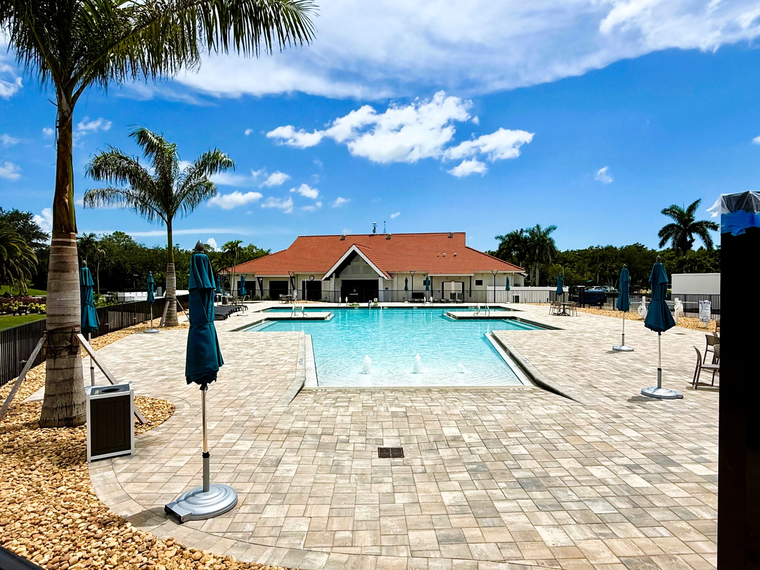 Countryside Country Club Resort Style Pool