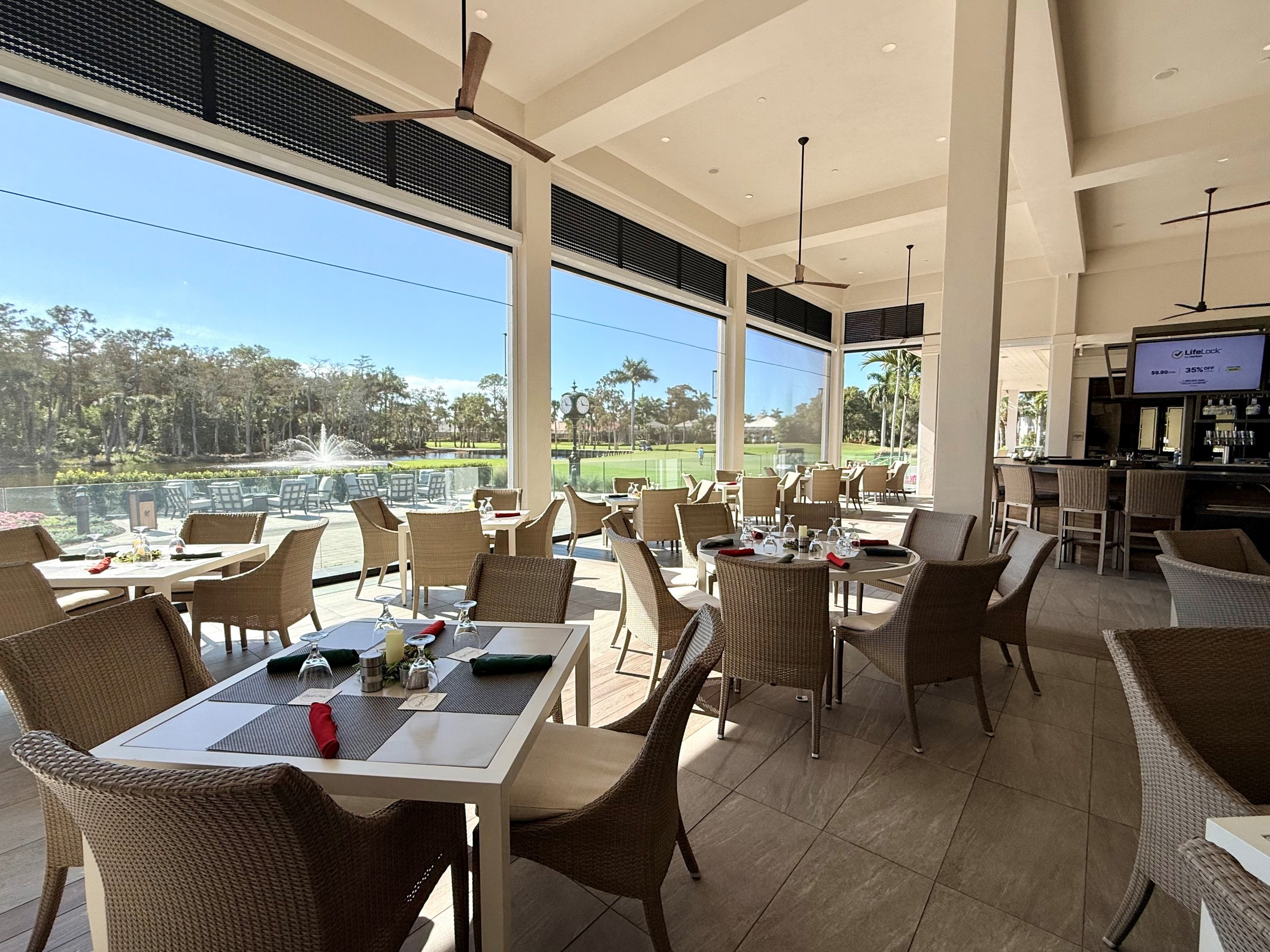 Naples Outdoor Dining