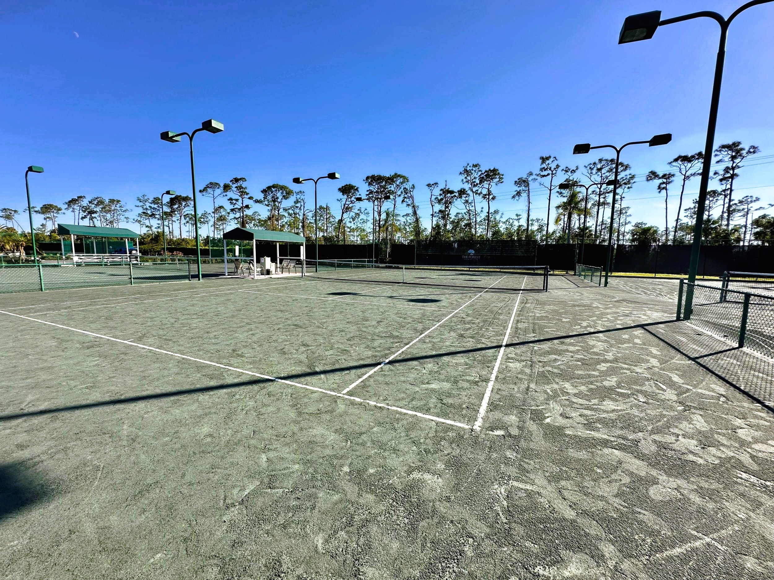 Forest Country Club Tennis