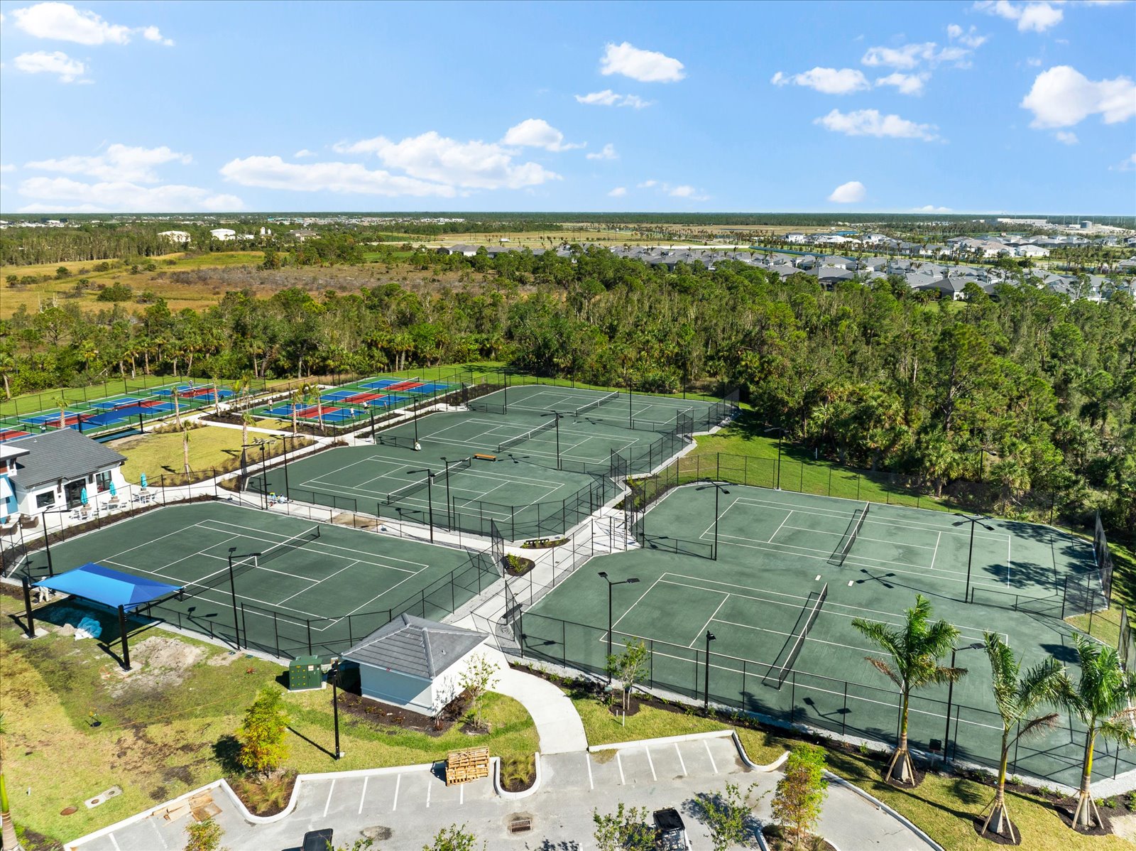 Wellen Tennis Courts