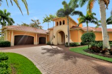 Great time to sell your house in naples fl