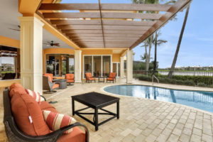 Luxury Lely Resort Home