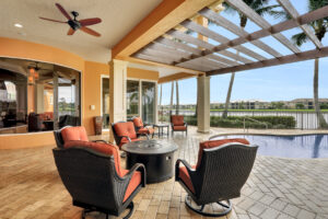 Cozy Patio in a Luxury Naples Home