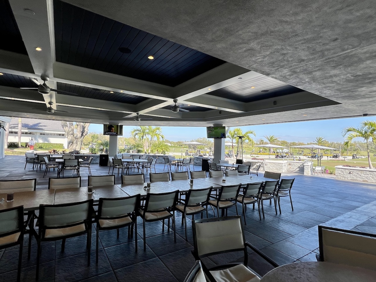 Laurel Oak Outdoor Verandah