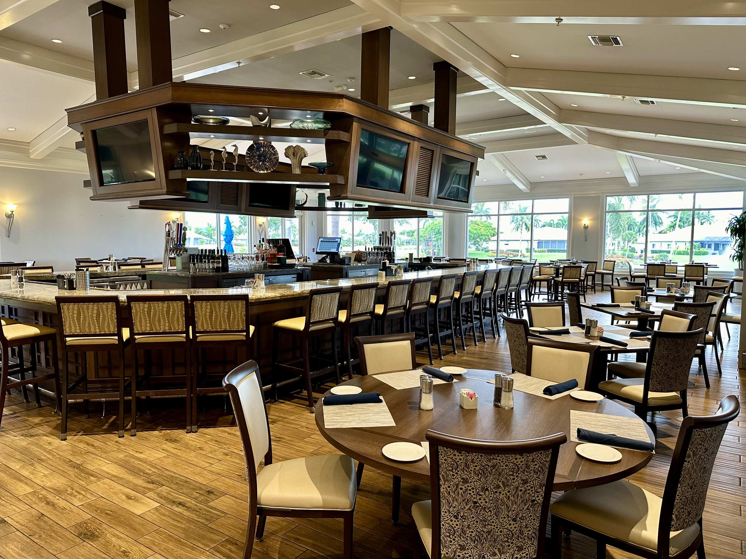 Lexington Country Club Dining