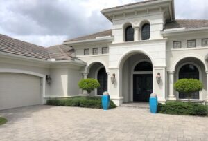 Naples Luxury Golf Homes