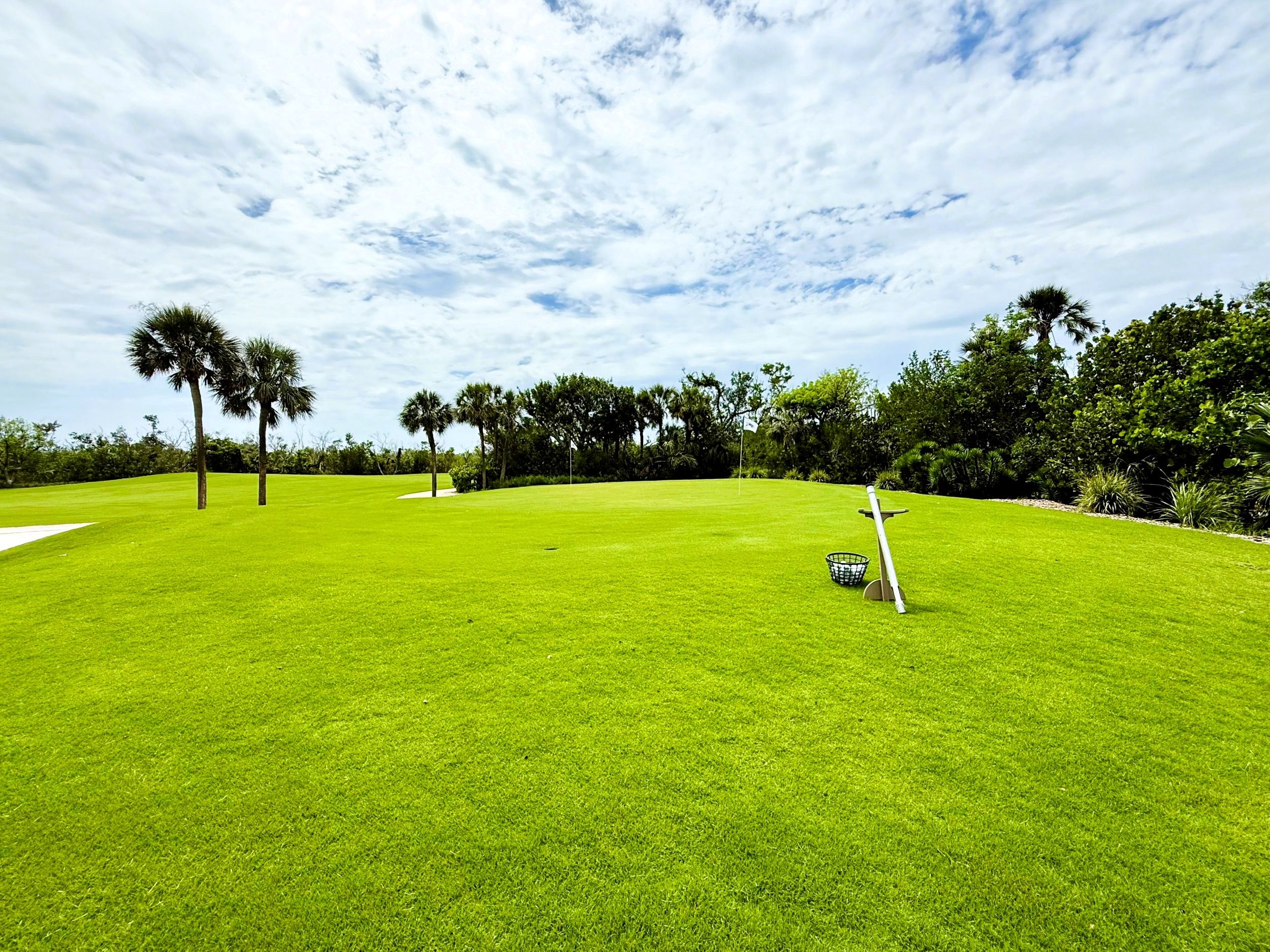 Shortgame practice facilities