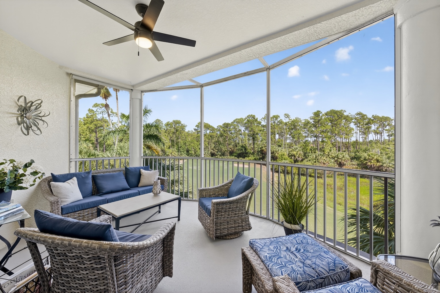 4863 Hampshire Ct. Just listed in Naples FL