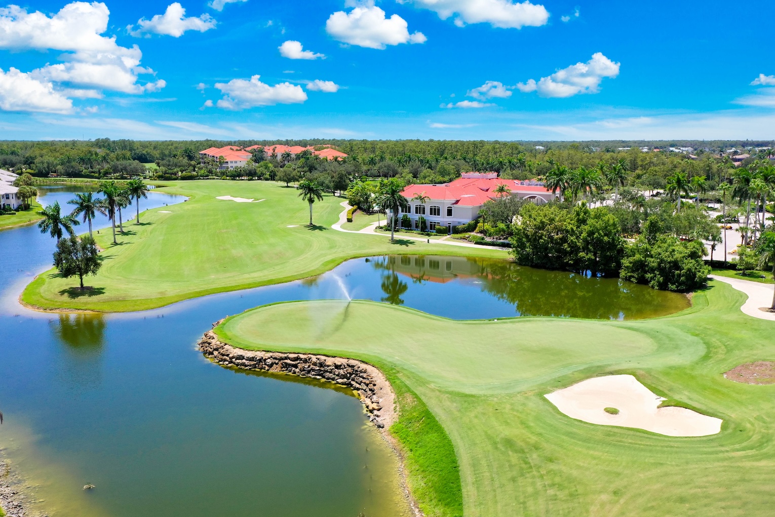 Naples Lakes Country Club in Naples Florida