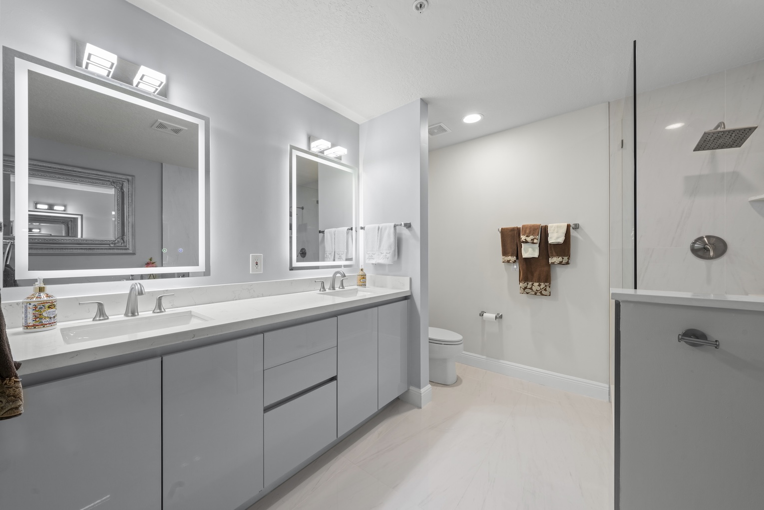 Glenmoor Green Condo just listed in Glen Eagle Golf and Country Club