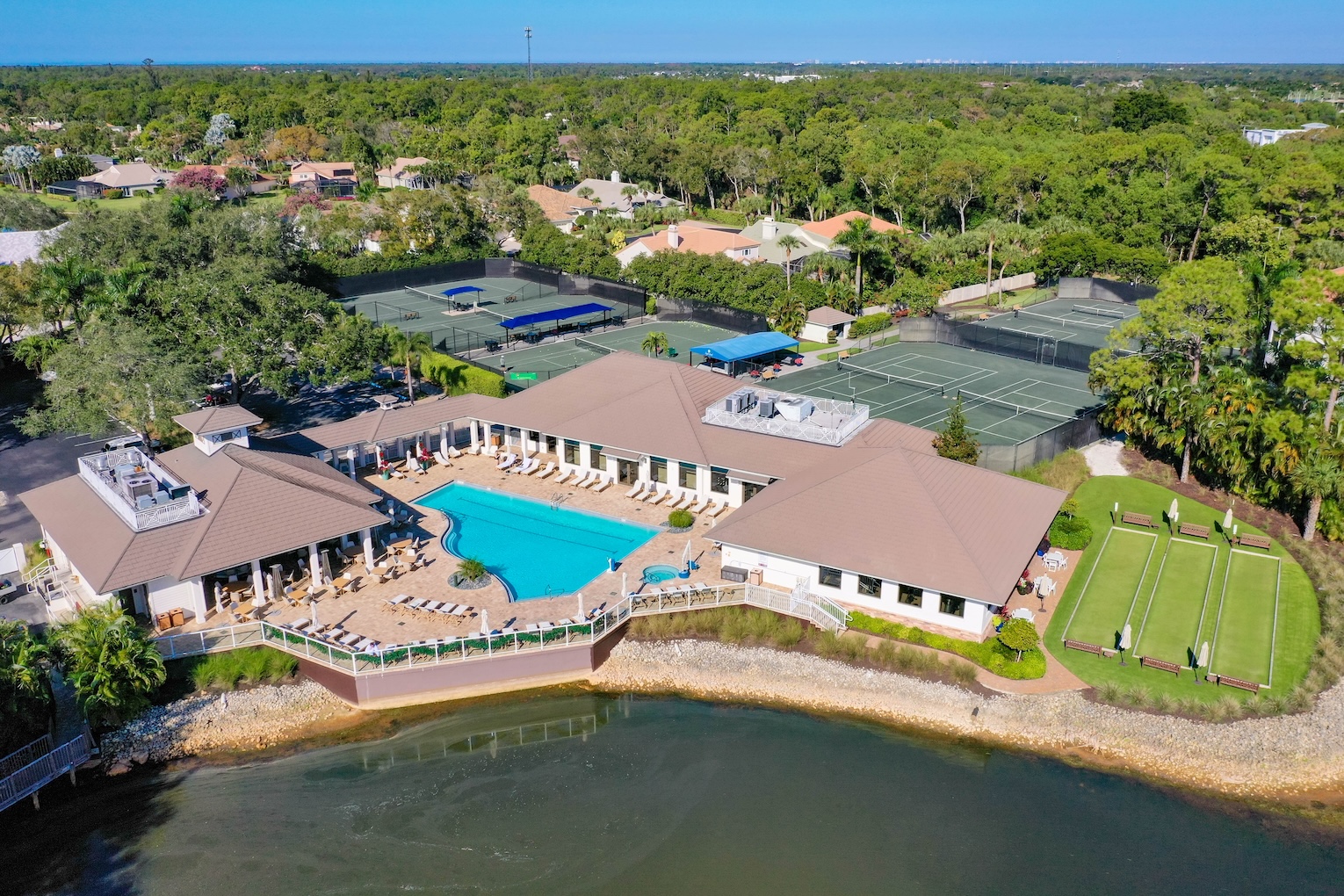 Eagle Creek Crystal Palace Amenity Center