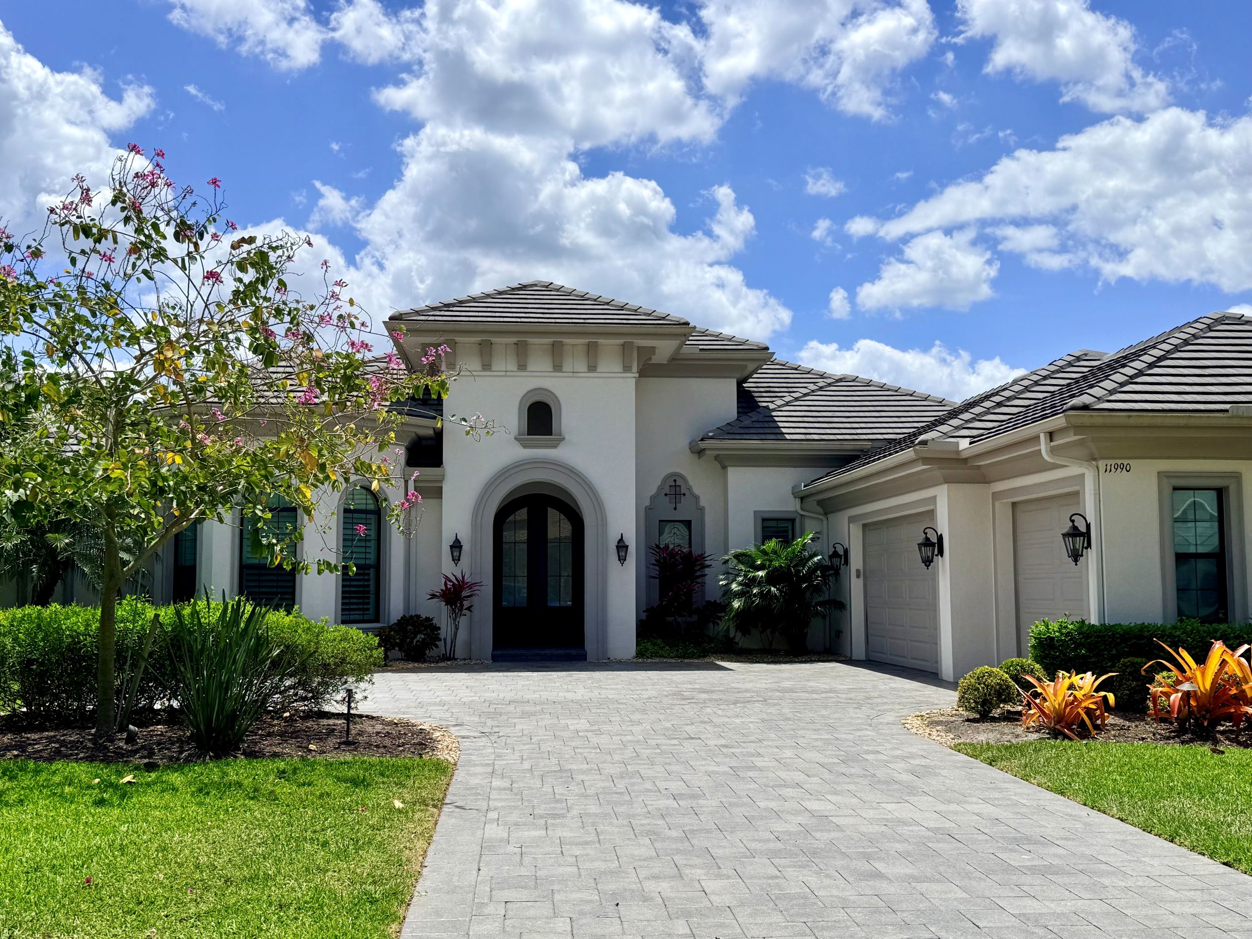TwinEagles Golf & Country Club home for sale on Maidstone Ct