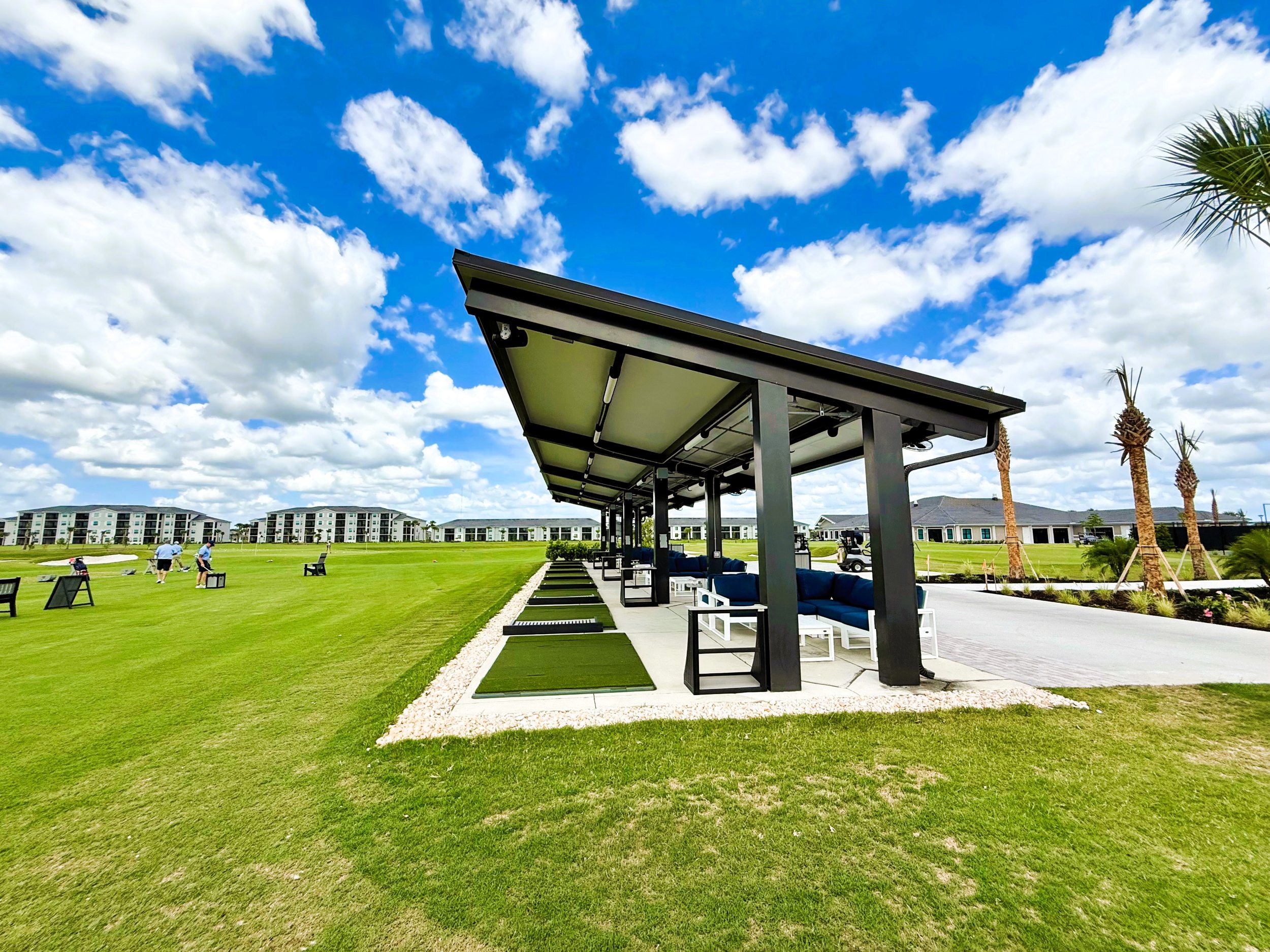 golf course hitting bays